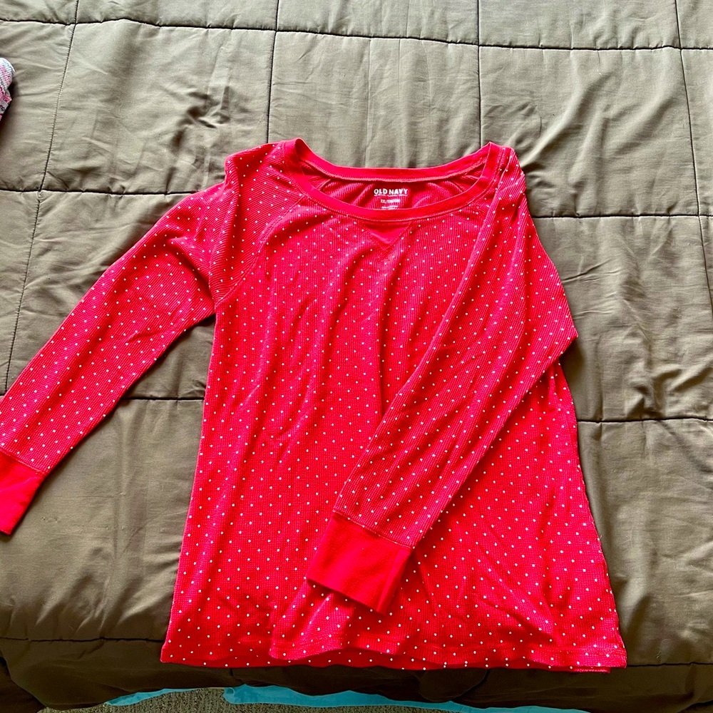 Old Navy XXL red long-sleeved waffle shirt with polka dots